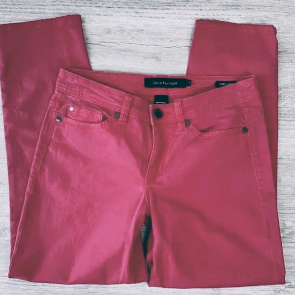 Calvin Klein Denim - Calvin Klein Women's Vibrant Pink Skinny Crop Jeans Sz 30/10 *S